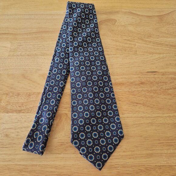 Vintage Polo By Ralph Lauren Hand Made in USA 100% Silk Medallion Neck-Tie Navy - Picture 2 of 6